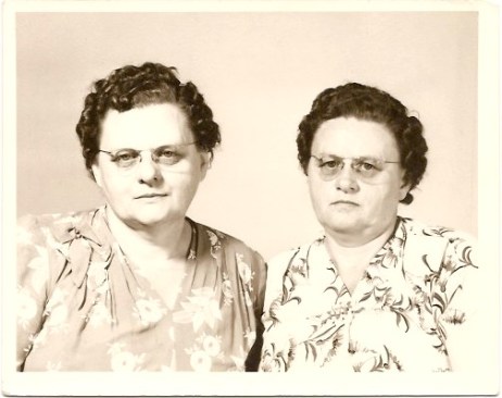 LoraasMarie_KaiserMildred_50yrs5-31-1950